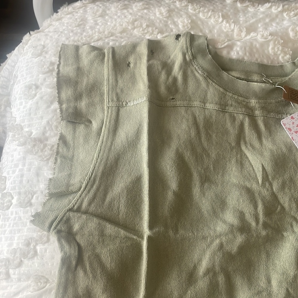 ✨NEW!✨Free People Warrior Tee in Sage - Picture 9 of 13